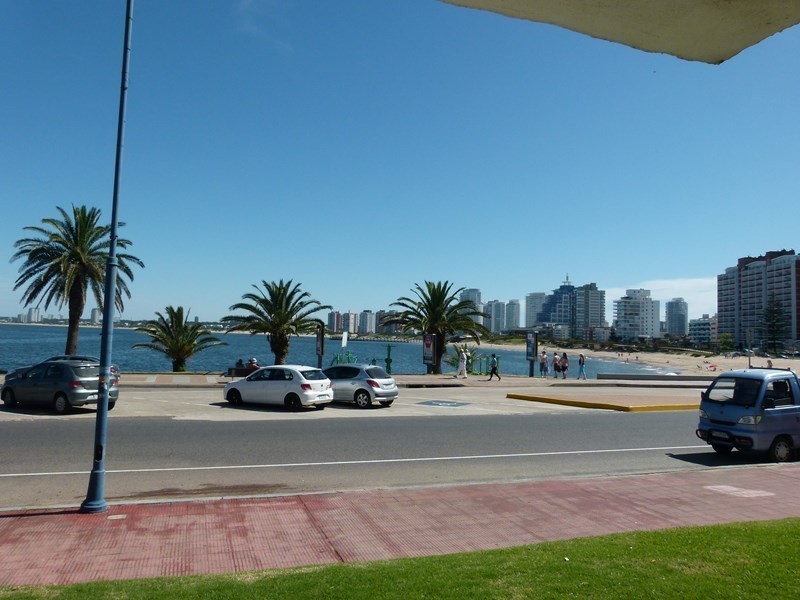 Departamento con impresionantes vistas a la Mansa